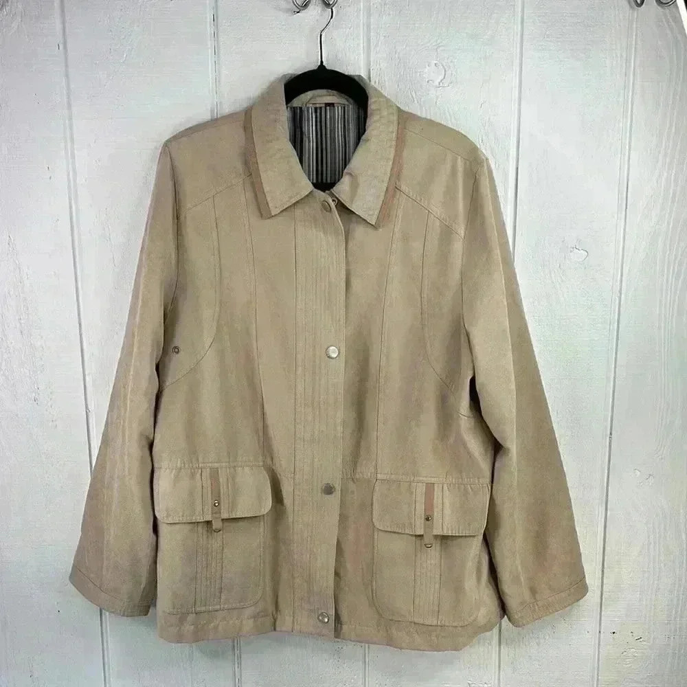 Ensign Collection Men’s Faux Suede Stripe Lined Zip up Snap up jacket Size 42/L